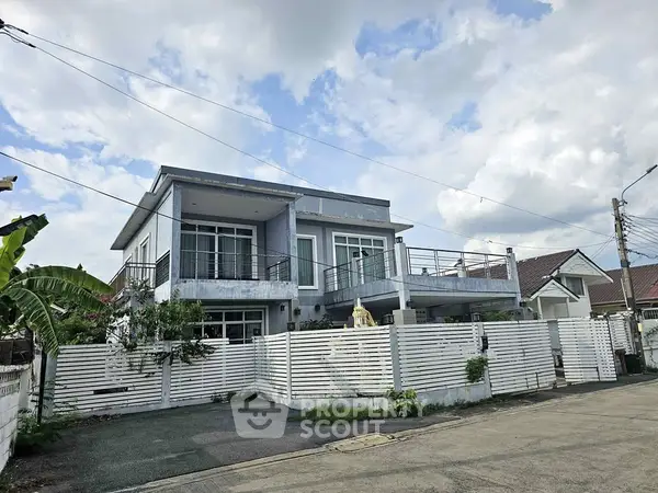 image_rental-29336239