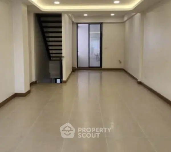 image_rental-31591848