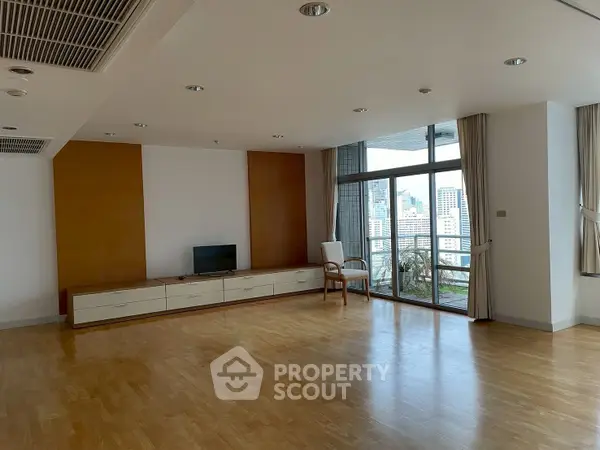 image_rental-29383138