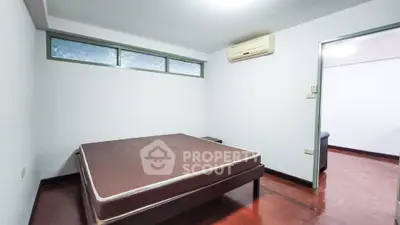  2 Bedrooms Condo -2