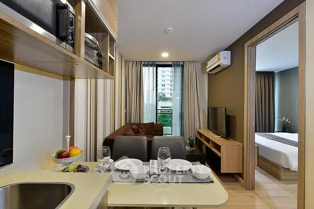 Fully Furnished 1 Bedroom Apartment at Ten Ekamai Suites By Aspira-1