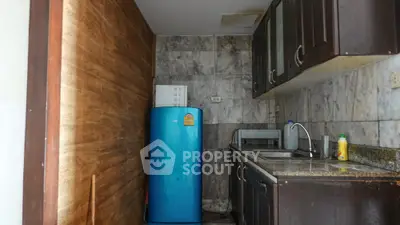  1 Bedroom Condo -2