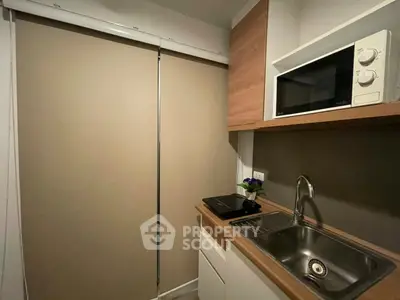  1 Bedroom Condo at U Delight Residence Pattanakarn Thonglor-2