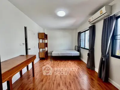 image_rental-28390340