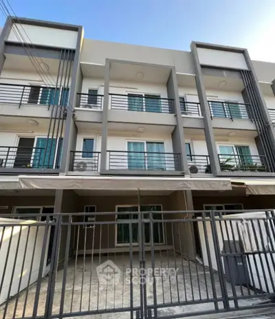 image_rental-28384778