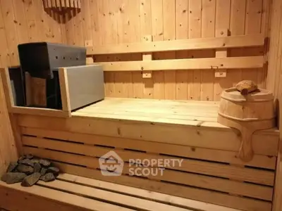  2 Bedrooms Condo -2