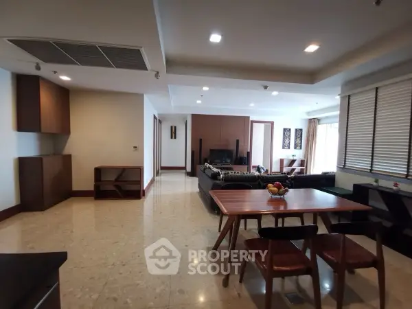 image_rental-30596128