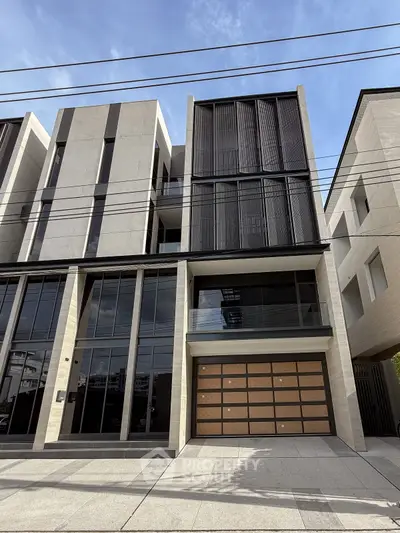 image_rental-29786271