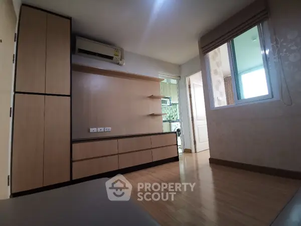 image_rental-12658172