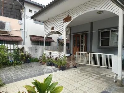 image_rental-28197065