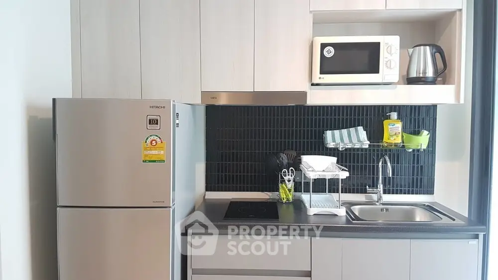  1 Bedroom Condo at Hue Sukhumvit-1