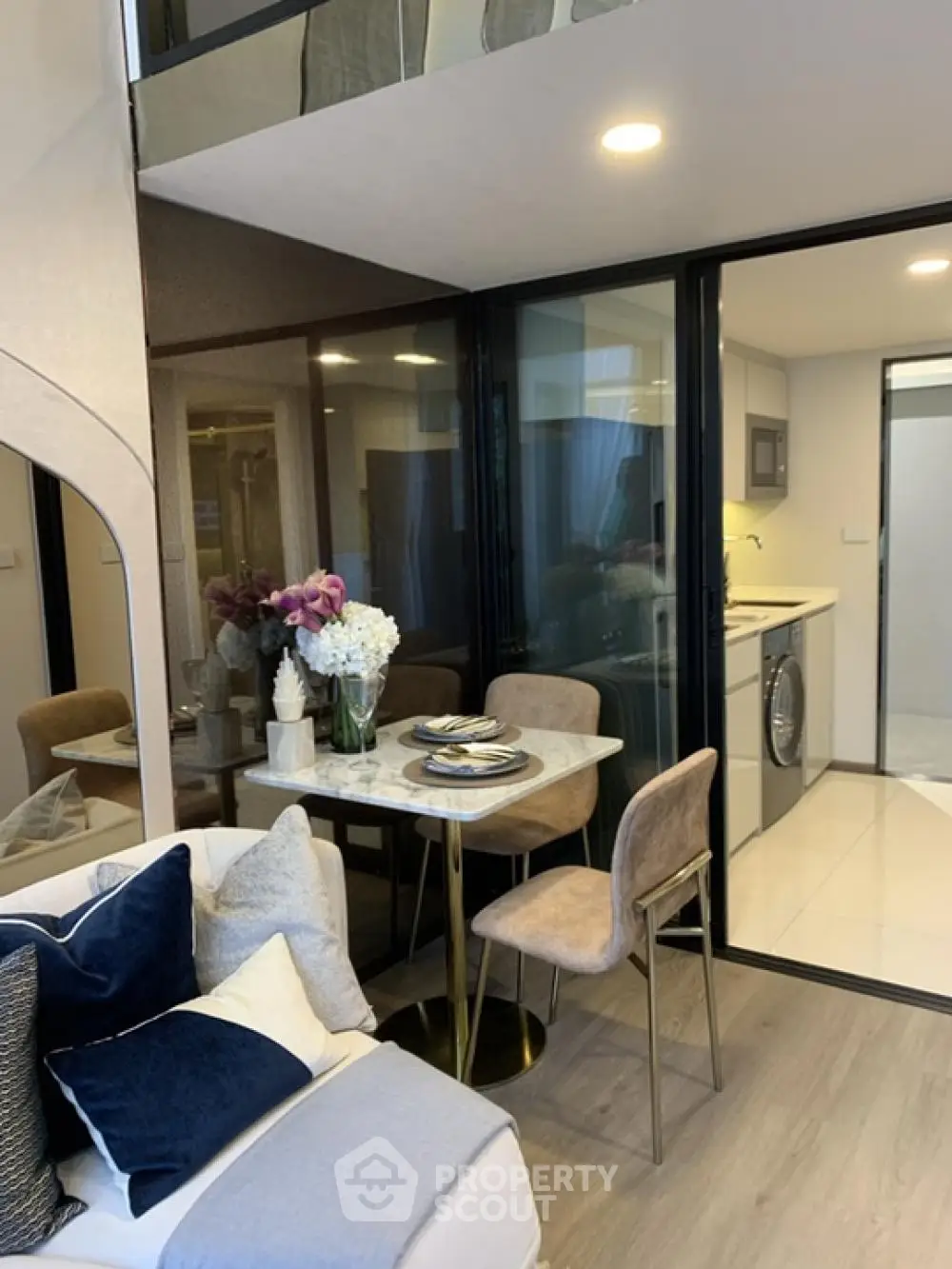 Condo One Soho