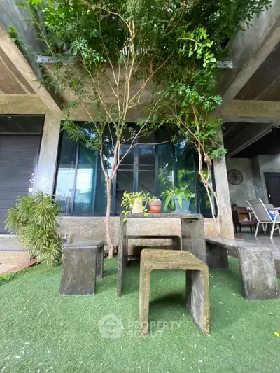 image_rental-27158906