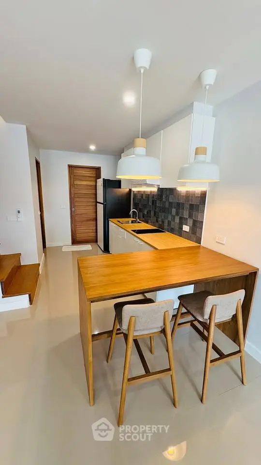 image_rental-27355220