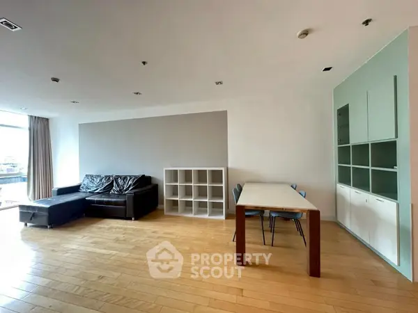 image_rental-25829638