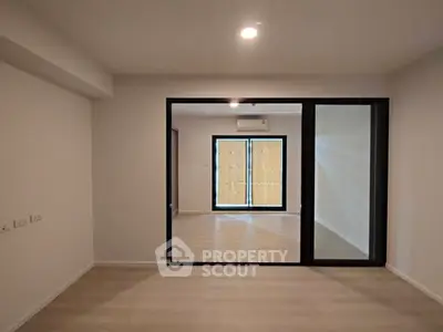 image_rental-29521936