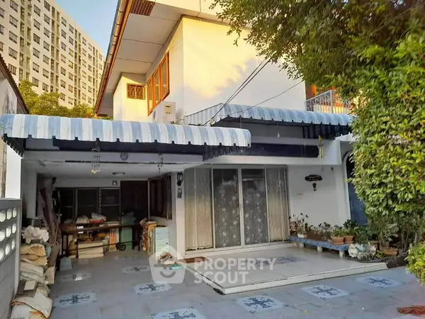 image_rental-29383170