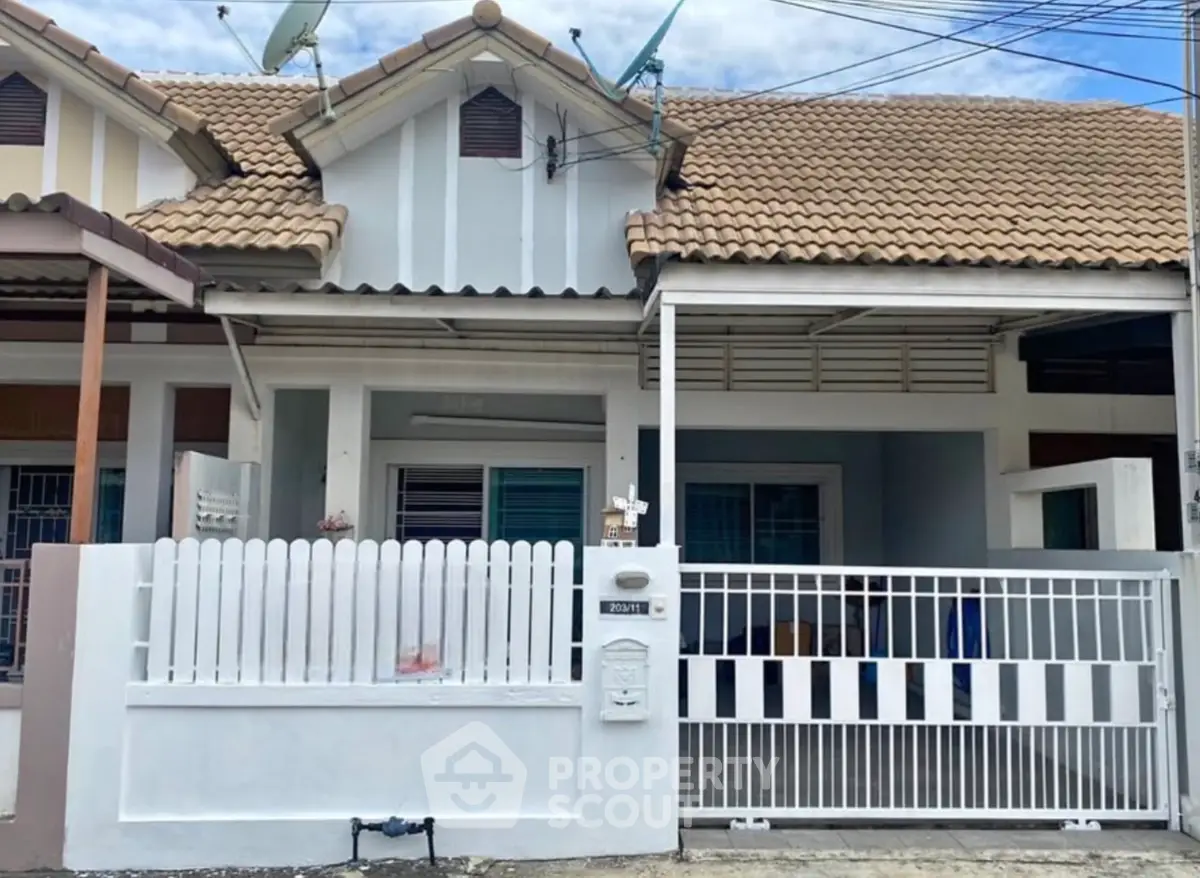 Screenshot 2568-12-01 at 17.59.37.jpg