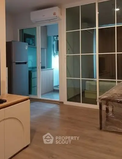 image_rental-30815471