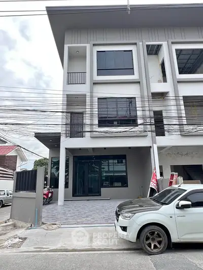 image_rental-27570821