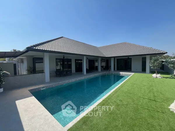 image_rental-28430171