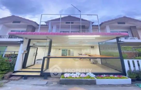 image_rental-6543216