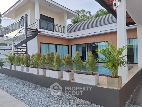 image_rental-31244029