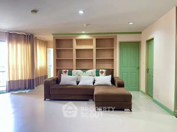 image_rental-26576383