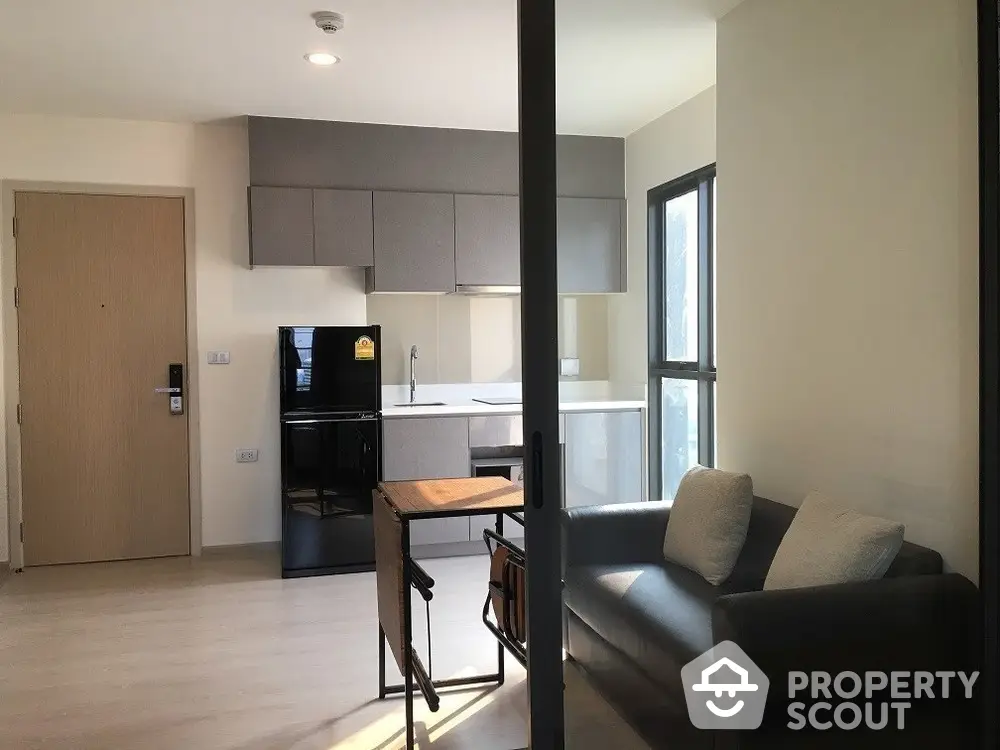  1 Bedroom Condo at Rhythm Asoke 2-1