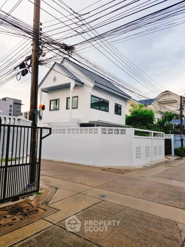 image_rental-14660137