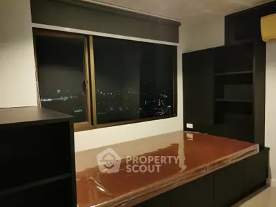  2 Bedrooms Condo at Ratanakosin Island-11