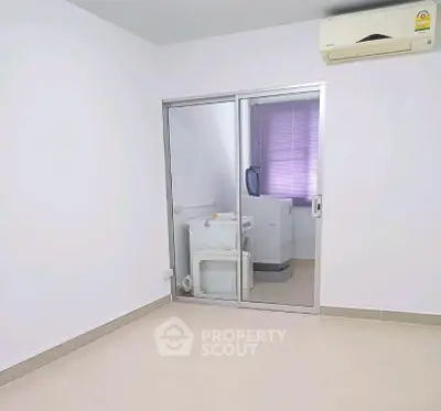 image_rental-29643278