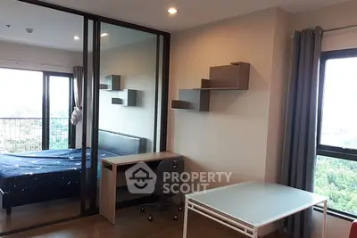 Fully Furnished 1 Bedroom Condo at The Tree Rio Bang Aor Station Livingroom