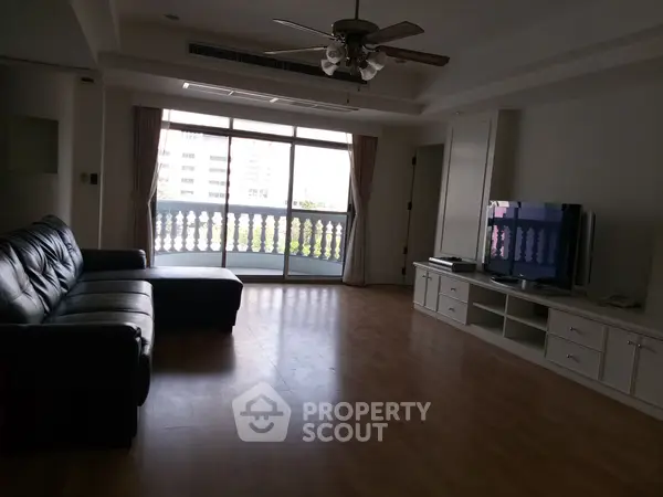 image_rental-8443460