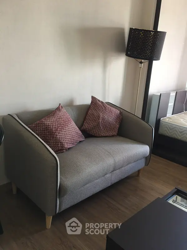 image_rental-5226777