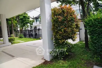 Charming suburban home with lush garden and spacious driveway, perfect for family living.