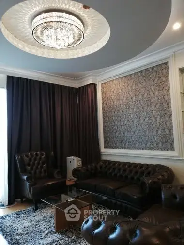 Fully Furnished 1 Bedroom Condo at Wind Ratchayothin Livingroom