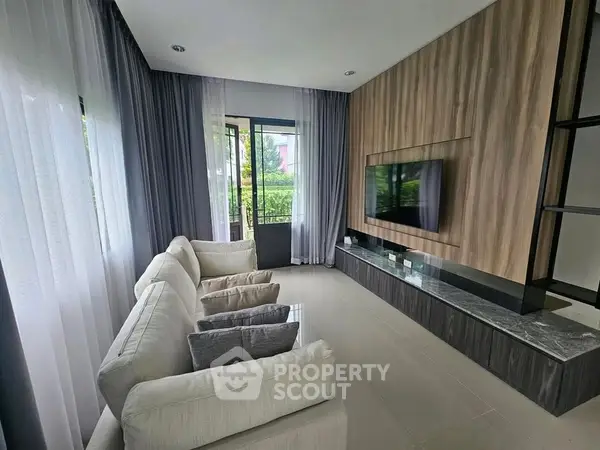 image_rental-27108812