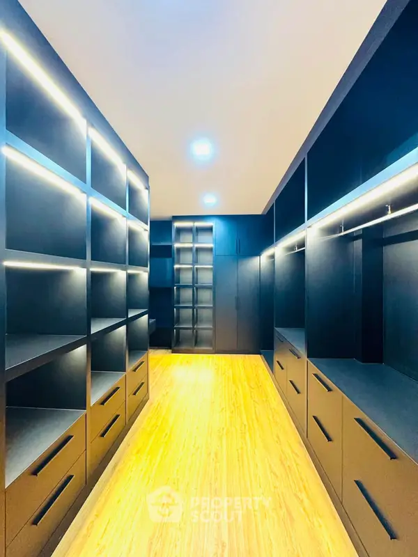 image_rental-24083275