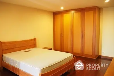  2 Bedrooms Condo at Nagara Mansion-2