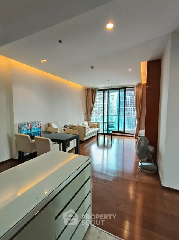 image_rental-31350211