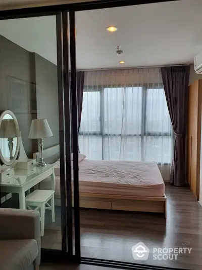  1 Bedroom Condo at The Base Park East Sukhumvit 77-4