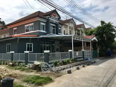 image_rental-8331464