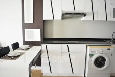  1 Bedroom Condo at Noble Refine Prompong-4