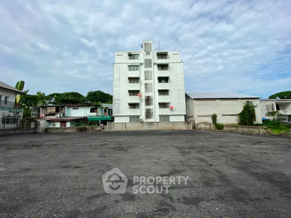 image_rental-18721797