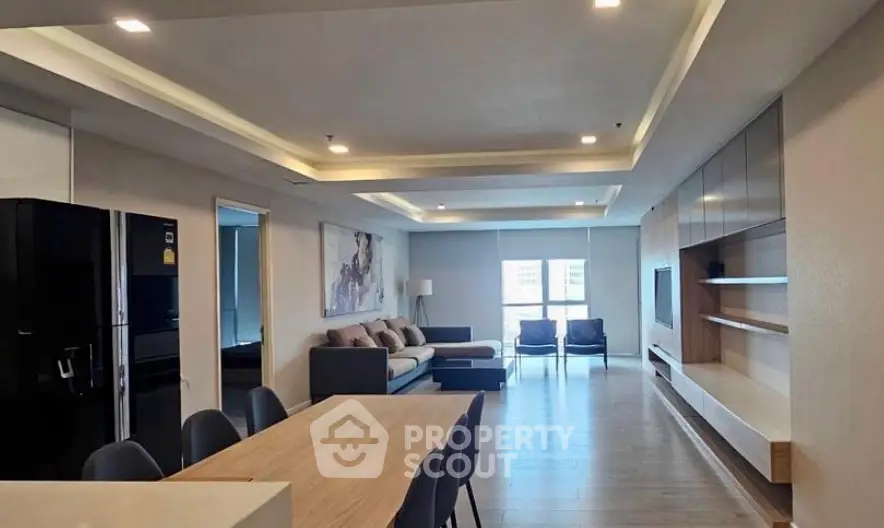 Screenshot 2569-03-18 at 21.06.33.jpg