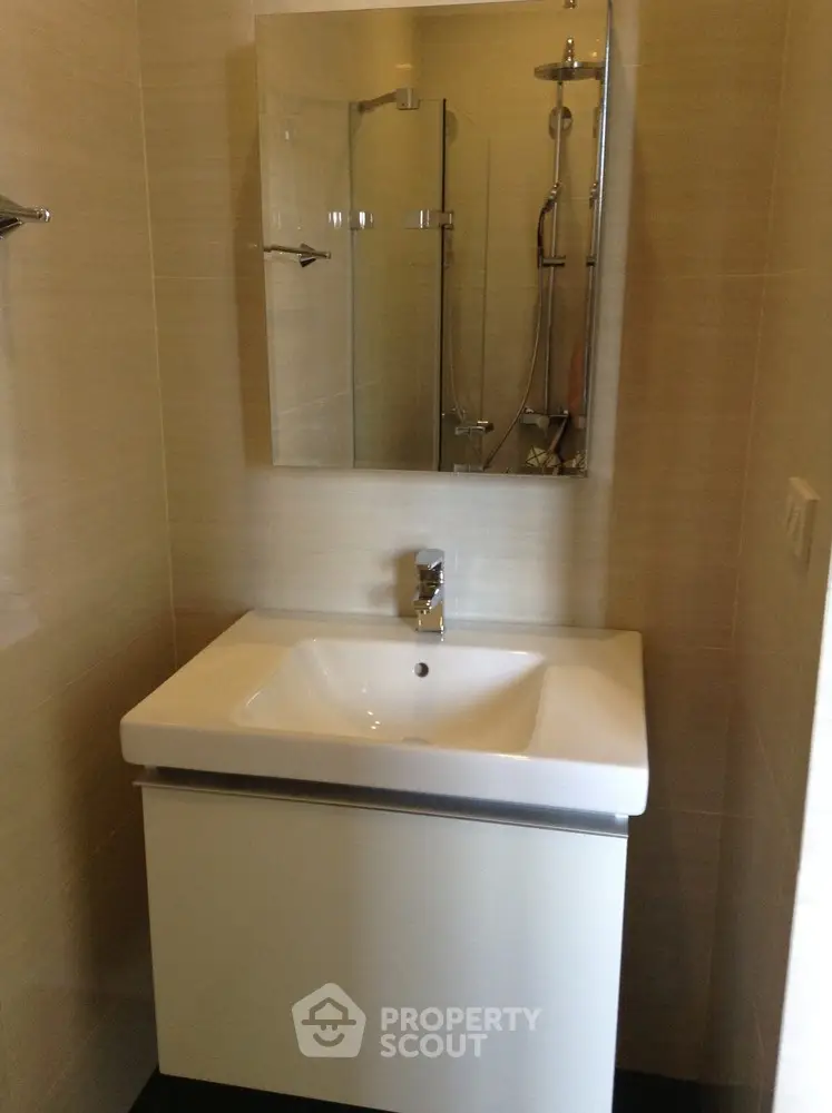  1 Bedroom Condo at Park Origin Phrom Phong-1