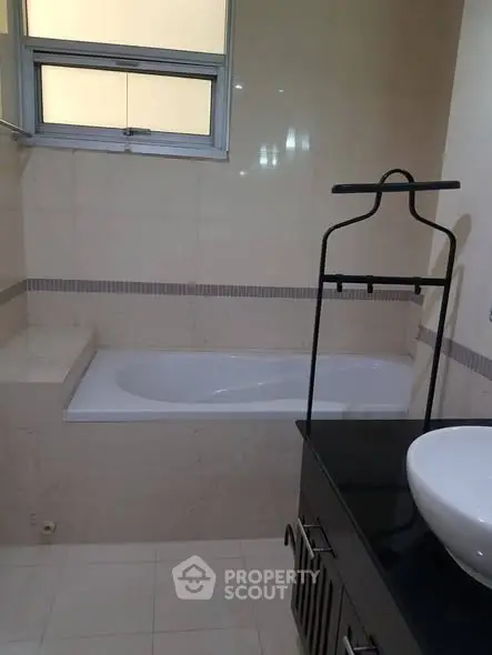 image_rental-28571695