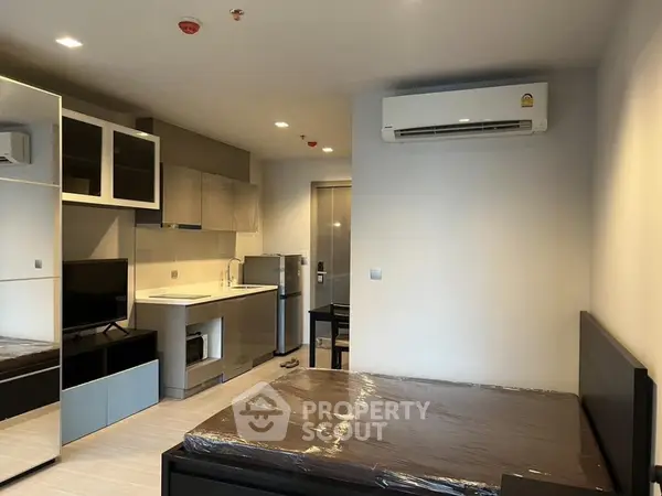 image_rental-12903606