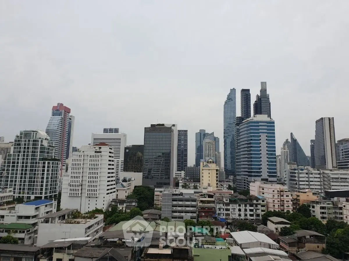 Stunning cityscape view showcasing modern skyscrapers and urban architecture.